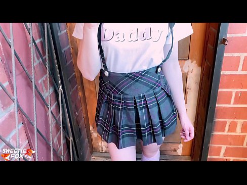 ❤️ Schoolgirl Mengisap penisnya dalam-dalam dan meniduri alih-alih kelas. ❤❌ Video sialan di id.fuckmymac.ru ️