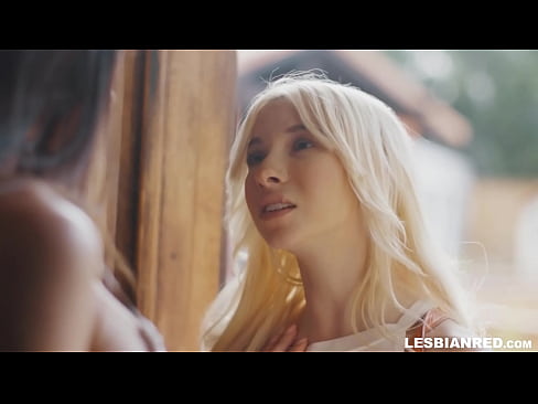 ❤️ Gadis pulang beberapa bulan kemudian dan akhirnya memakan vagina ibu tirinya ❤❌ Video sialan di id.fuckmymac.ru ️